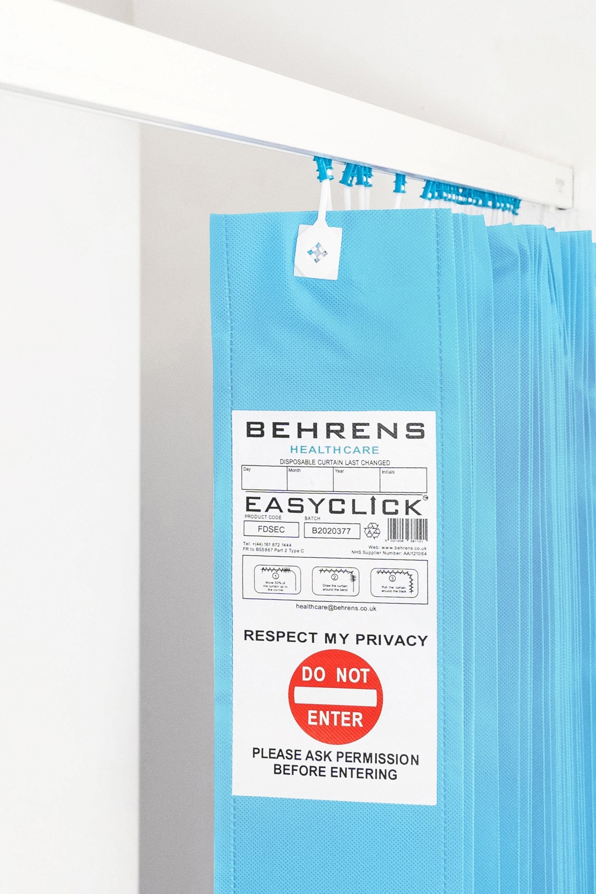 Sky FR Disposable Curtain - EasyClick Hooks
