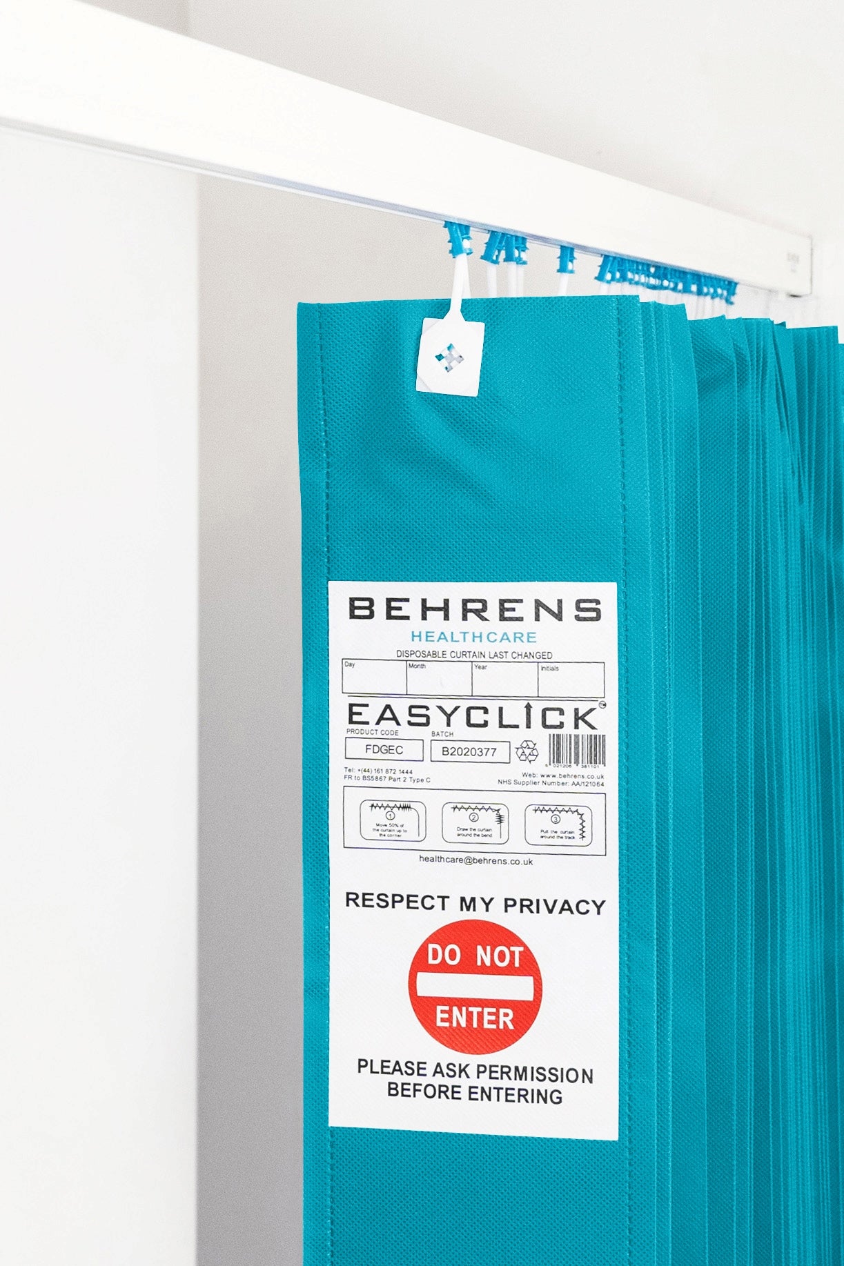 Woodland Green FR Disposable Curtain - EasyClick Hooks