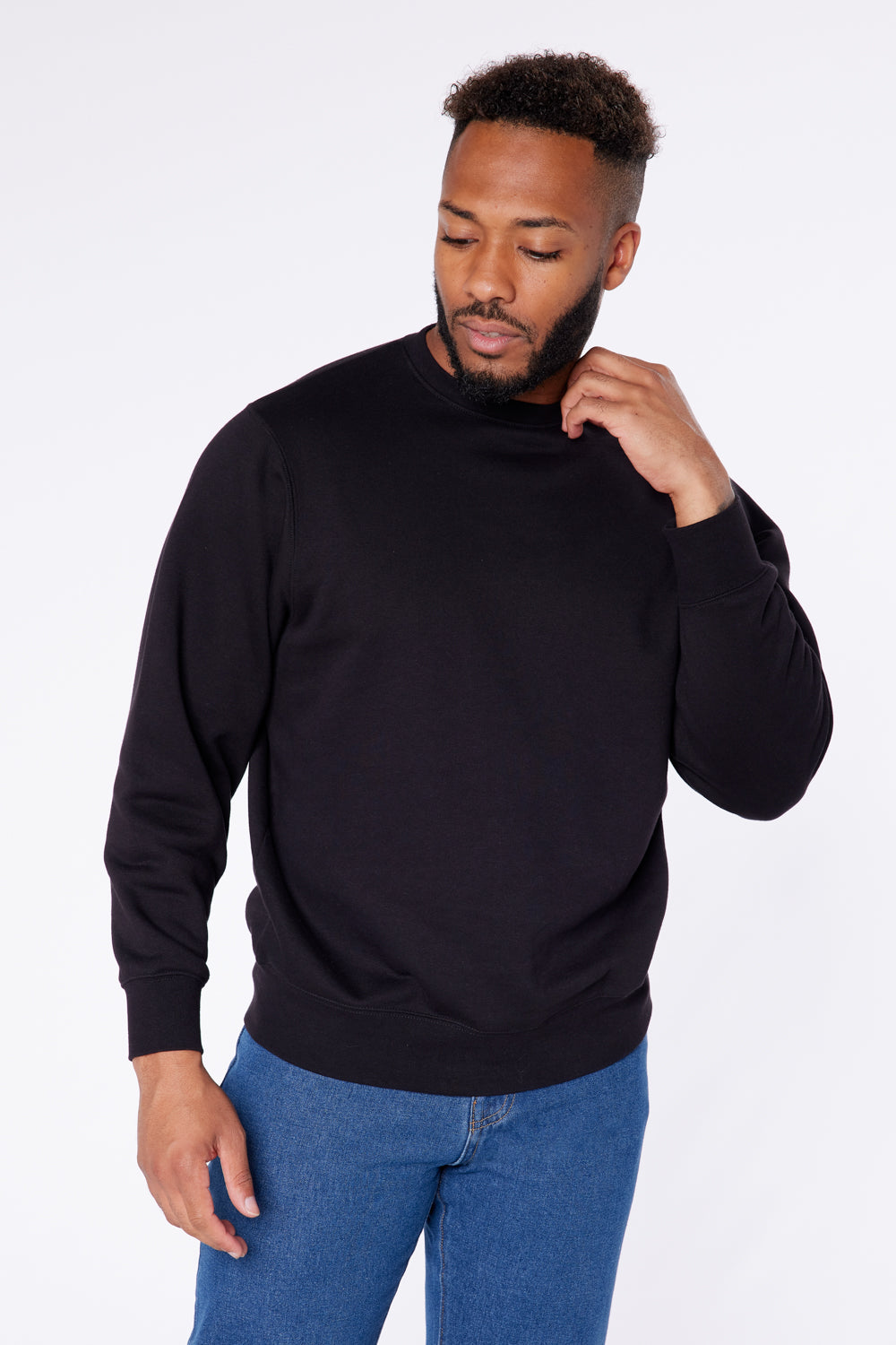 Black Essentials Sweatshirt